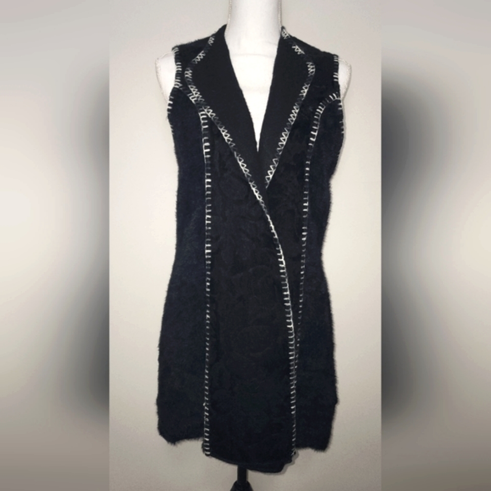 Rain+rose Black Wool Blend Floral Burnout Velvet Faux Fur Open‎ Front Vest